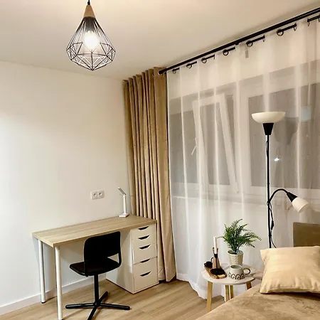 아파트 Cozy Near The Airport And The Medical Of *